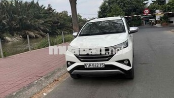 Toyota Rush S 2020 một chu mua mới