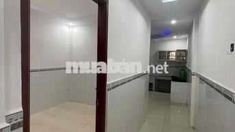 Nhà hẻm 79 đường lê hồng phong, đối diện cty sữa vinamilk