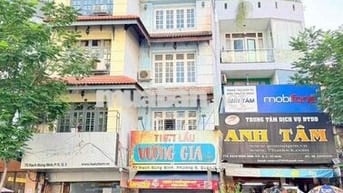 BÁN NHÀ MẶT TIỀN RẠCH BÙNG BINH QUẬN 3 DT 4 x 8 30m2 5 TẦNG GIÁ 11.7TỶ