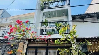 nhà gần khu dân cư Vĩnh Lộc.3 phòng ngủ.có nội thất 