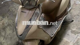 Honda Lead 2016 Vàng kem