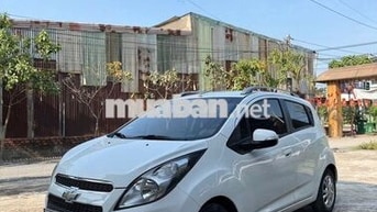 Chevrolet Spark 2015 Trắng Tự động