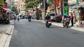 NHÀ NGAY LÊ VĂN THỊNH RẼ VÀO 5 X 21M - XÂY 4 LẦU - BÁN 10 TỶ