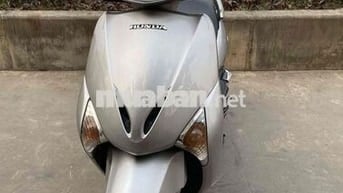 Honda Lead 2011 màu Bạc
