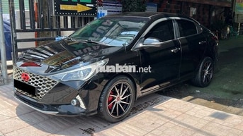 Hyundai Accent model 2022 số tự động màu đen