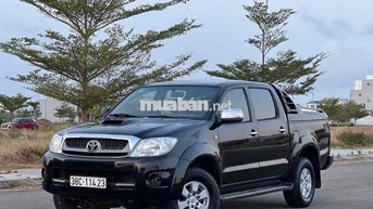Toyota Hilux 2009 2 cầu Đen