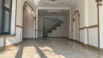 Nhà 2 tầng 1 hầm MT  Ngô Quyền,DTSD 161m2, nở hậu,Gần biển, Chốt ngay