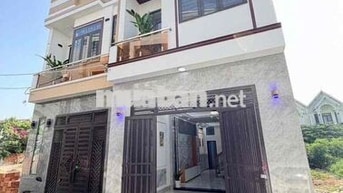 CÙNG TẦM TIỀN 3 TỶ 8 — NHIỀU NGƯỜI VẪN ĐANG PHÂN VÂN GIỮA “MUA XA” HAY