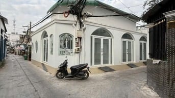 Bán nhà Góc 2 mặt tiền Khu Y Tế Kỹ Thuật Cao – đường Tên Lửa, An Lạc A