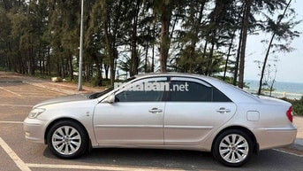 Toyota Camry 2003 Bạc