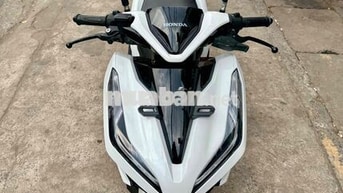 ✳️✳️ Vario 150 Trắng đen 2020 xe đẹp có trả góp