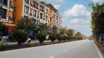 Bán Nhà mặt phố Vũ Lăng, Thanh Trì, Hà Nội - vị trí kinh doanh VIP