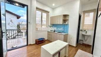 CHO THUÊ CĂN HỘ SÂN VƯỜN 2 PHÒNG NGỦ GIÁ 7,5 TRIỆU/THÁNG BAO ĐIỆN NƯỚC