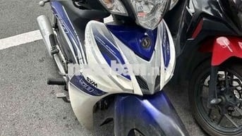 SYM Elegant 50 2015 Xanh trắng