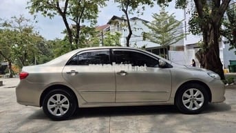 Toyota Corolla Altis 2010 170.000 km Nâu vàng