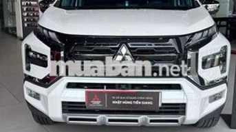 Mitsubishi Xpander Cross 2025 Trắng 10.500 km