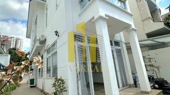 CHO THUÊ VILLA GẦN ĐƯỜNG SONG HÀNH - TRẦN NÃO 200M2 GIÁ 39 TRIỆU