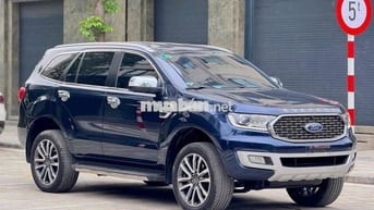 Ford Everest 7 chỗ Xanh