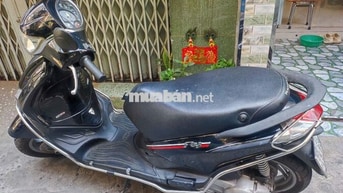 Piaggio Vespa màu Đen