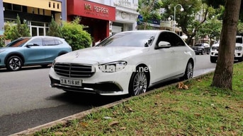 Mercedes E200 Exclusive 2022 Trắng