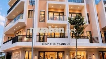 Nhà phố 1 trệt, 3 lầu_ Sổ hồng lâu dài