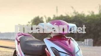 Yamaha Luvias 2011 kiểng Hồng trắng