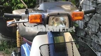 Honda Cub 82/50cc . Bstp .xe nhà cần bán