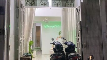 Cho Thuê Nhà Nguyên Căn 390/18 Nguyễn Đình Chiểu, Q.3