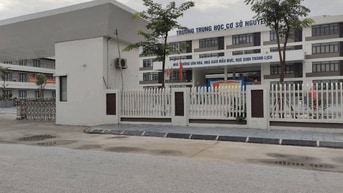 Bán đất Nguyên Khê gần ủy ban xã 80m2 ô tô tránh 