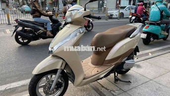 Honda Lead Fi 2016 Vàng kem