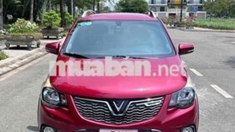 Vinfast Fadil 2021 màu Đỏ