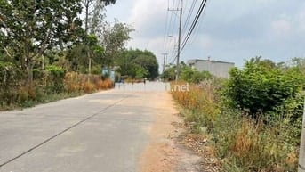 137m2(7×20) đất ở ngay VLXD Trung Lý , sổ sẵn , đường 7m.