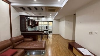 Cho thuê căn hộ chung cư Kinh Đô 93 Lò Đúc, Hai Bà Trưng 114m2 3PN ful