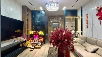 Bán nhà Ngã Tư Sở 50m2 mặt tiền 5.1m 6 tầng thang máy full nt lô góc