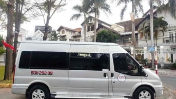Ford Transit 2014 Bạc 16 chỗ