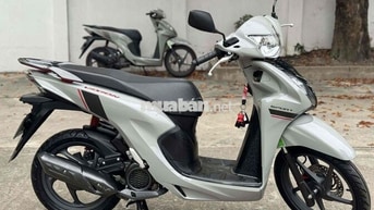Honda Vision 2025 Xám 2700 km xe như mới