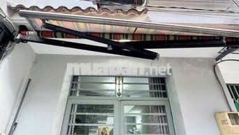 🔥🔥🔥nhà bán 1 lầu vào của liền gần chợ gần đường lộ🔥🔥🔥