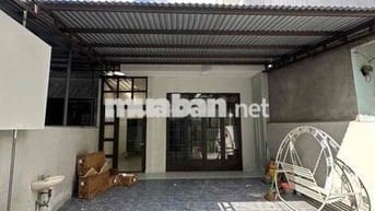 Cho thuê nhà mới như hình kề chợ Cẩm Lệ 2pn, 2wc, nội thất tủ lạnh, má