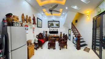 BÁN NHÀ ĐẠI LA – LÔ GÓC KINH DOANH ĐỈNH 35M² – SỔ ĐỎ