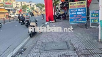 cho thuê nhà nguyên căn mặt tiền đường Tô ký
