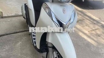 Honda SH Mode Trắng