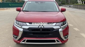 CẦN BÁN MITSHUBISHI OLANDER 2.0 PREMIUM MODEL 2023