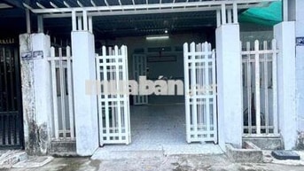 Nhà 3pn sân rộng Khu Tái Định cư 923