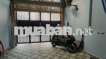 nhà đẹp khu vực an Ninh sạch sẽ mất nhà có nội thất 