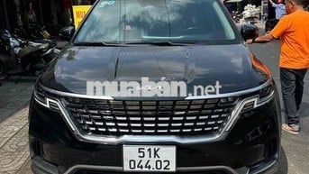 Kia Carnival 2021 bản full máy dầu chạy 10 vạn km
