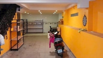 NHÀ ĐẸP LÊ ĐỨC THỌ – HẺM XE HƠI TRÁNH – CÓ HẦM