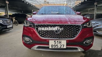 MG HS 2.0 Trophy Đỏ mua mới đi 46 ngàn km