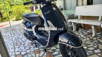 Piaggio Vespa IGET 2016 Xanh