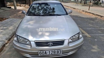 Toyota Camry 2.2 Gli Bạc