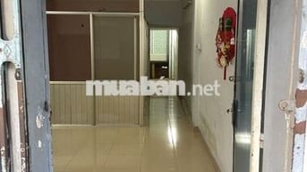 Bán chung cư Trần Quang Diệu Q3 DT 43,6 m2 có gác, 1PN, hướng Nam